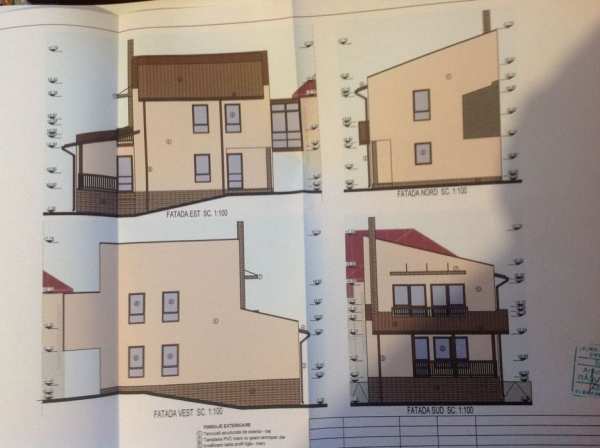 Teren cu Două Case în Centrul Comunei Voineasa