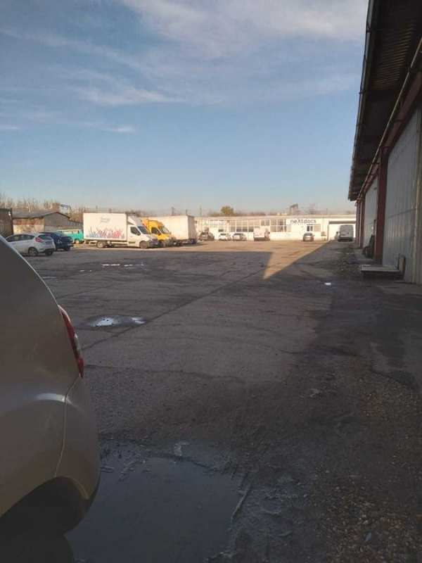 3.	Platforme betonate de închiriat/Sector 6/Drumul Sabareni /Giulesti