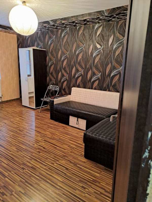 *Închiriez Apartament 2 Camere Costești*