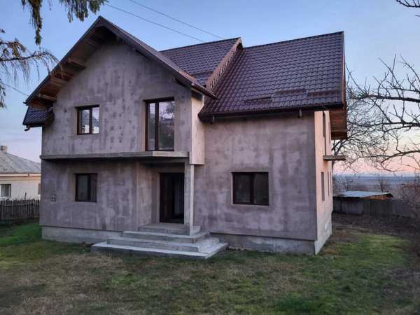 Casa de vanzare in com. Deleni judetul Iasi