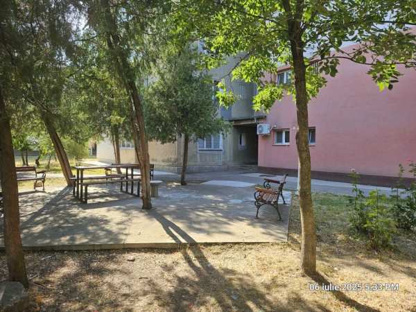 Apartament 2 camere  str.Orly (fosta Prahova)