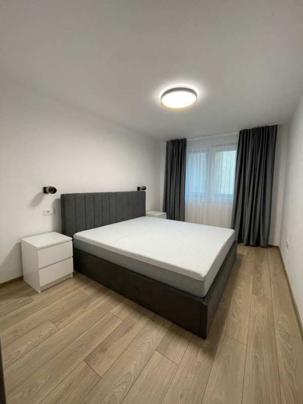 Apartament de închiriat