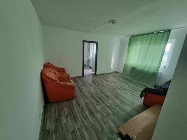 Apartament de inchiriat