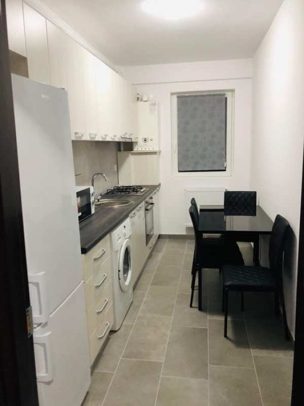 Garsoniera de inchiriat Metrou Berceni