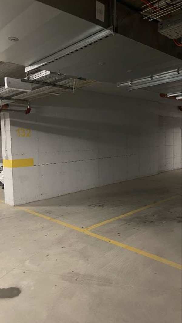 Inchiriez loc parcare subteran - Residence5 Pipera Apartments