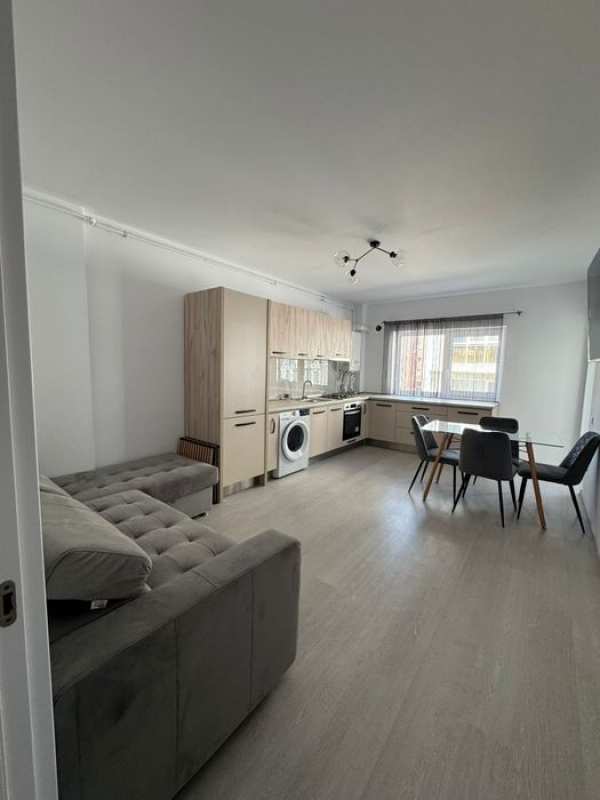 Închiriere apartament București