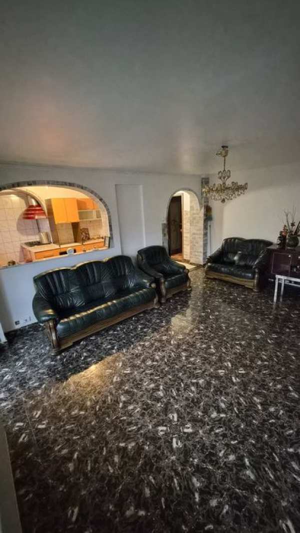 Vand apartament 4 camere Militari apusului bld anul 1864 metrou pacii