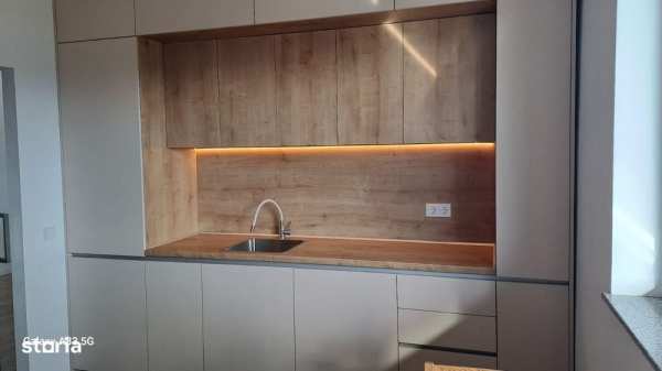 Apartament 3 camere, 92mp, cu balcon