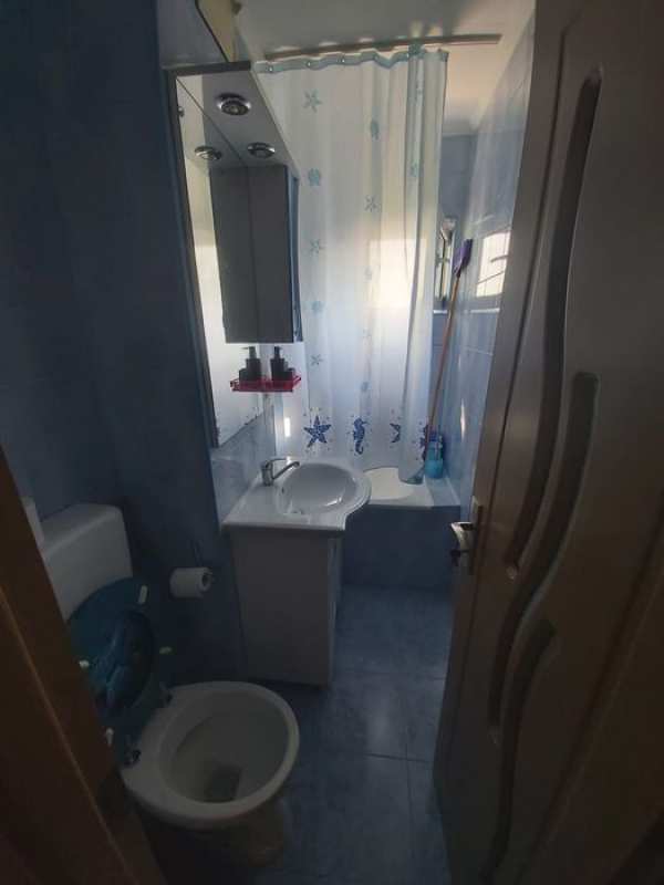 Inchiriez garsoniera