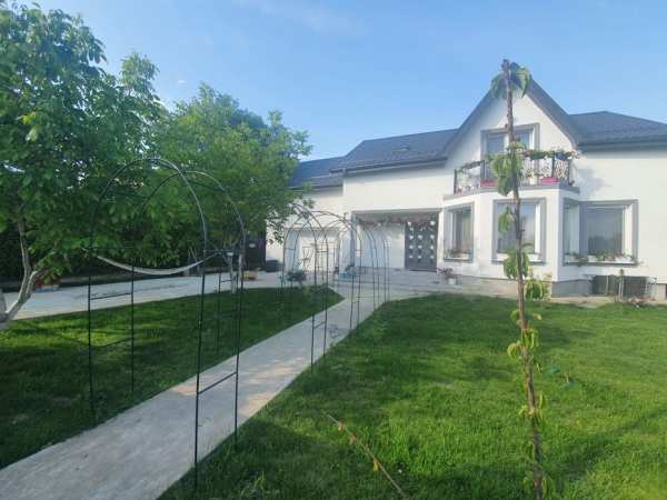 Vând casa Domnești Ilfov