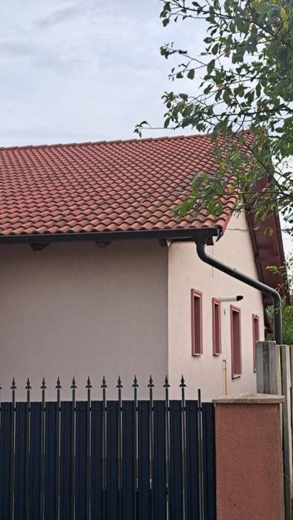 Casa de vânzare duplex