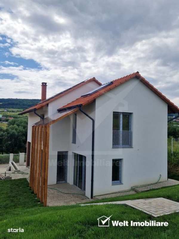 Ideal pentru familie – 127 mp utili, curte, 3 dormitoare si tehnolog