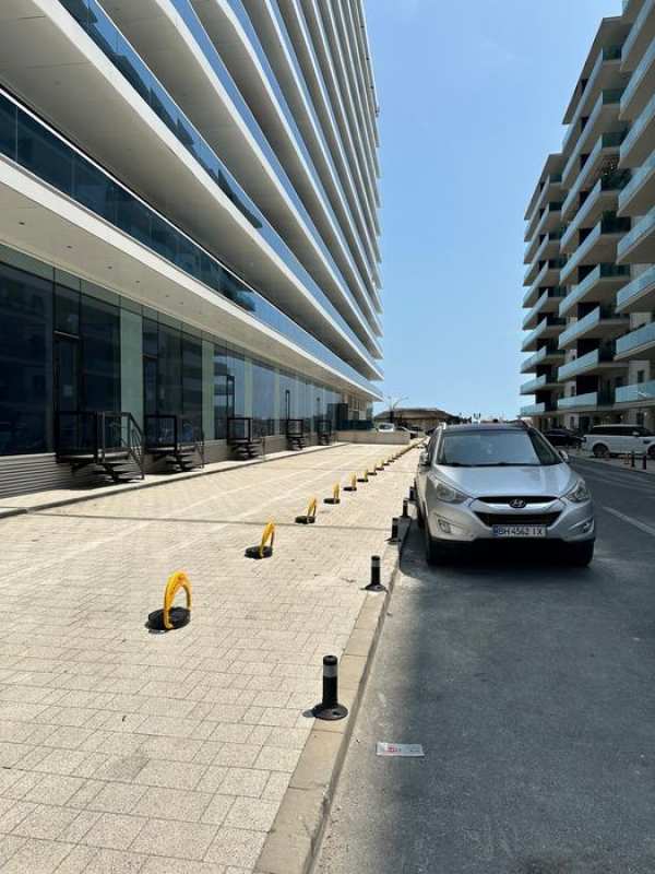 Loc de parcare White Titanic Mamaia-Sat