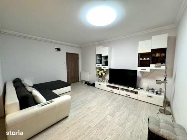 Vand apartament 3 camere, bloc nou, Gradiste