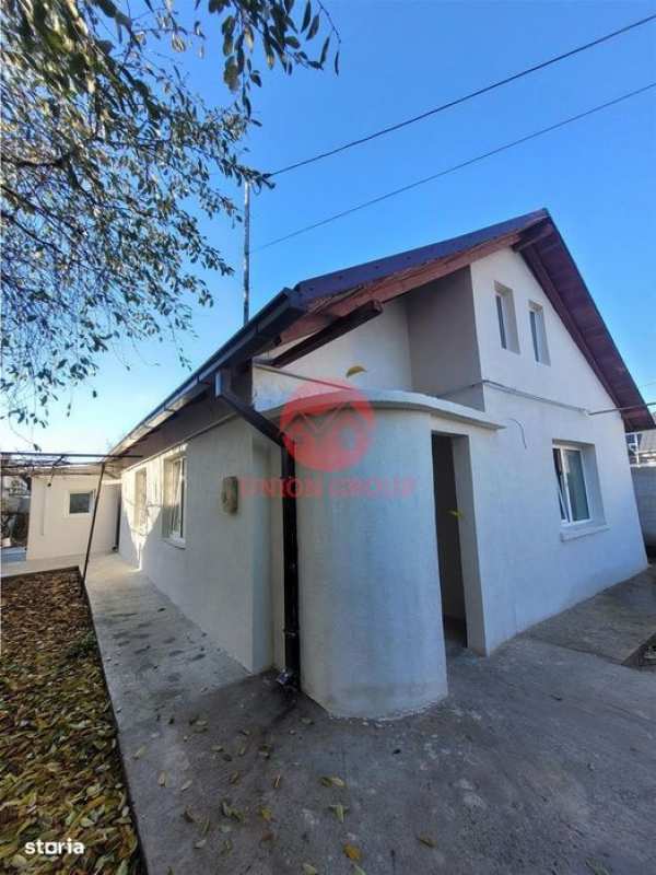 Oferta Unica - Casa La Alb si Teren de 300 mp, proprietate - Navodari