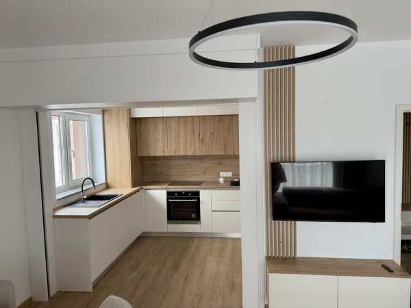 Proprietar – Închiriez apartament 2 camere - Avantgarden 3  - Faza V