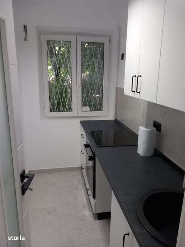 Garsoniera renovata, decomandata – 38 mp, parter / zona Lujerului |