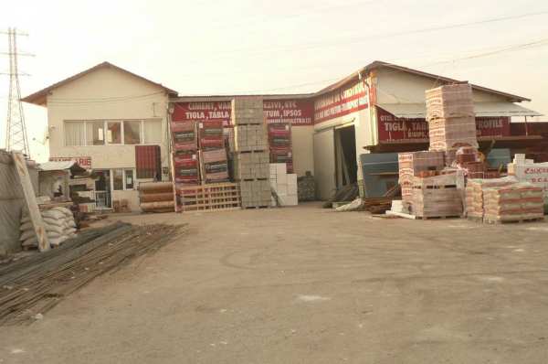 Spațiu Comercial-Vânzare/Închiriere