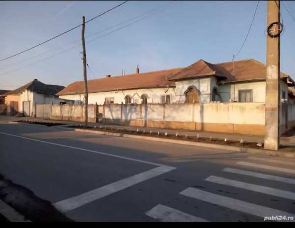 Casă de vânzare în Mun. Băilești
