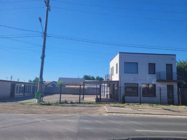 Închiez birouri +hala industriala