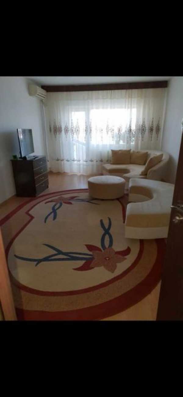 Apartament 3 camere, central de inchiriat