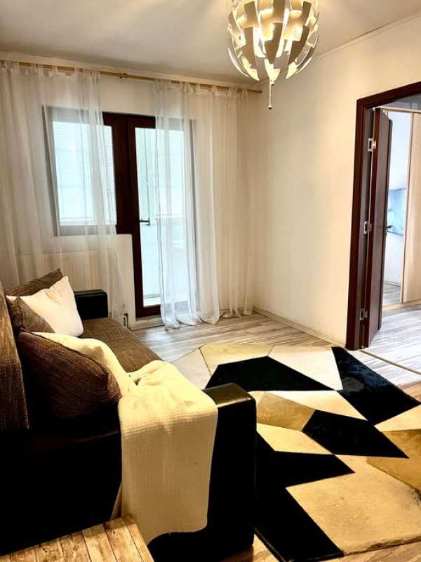 Ocazie ! Proprietar vând apartament 3 camere !