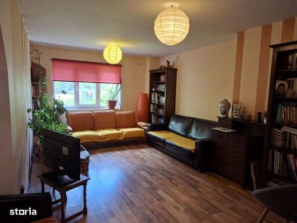 4 camere Bere / Vel Pitar , Decomandat / Centrală , mobilat/ utilat !