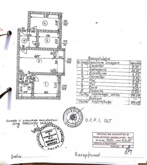 Apartament 3 camere, central, langa primarie, Draganesti Olt