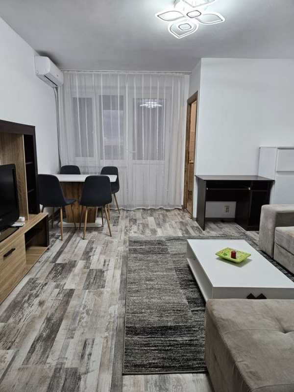 Propietar închiriez garsoniera în Brazdă 31mp