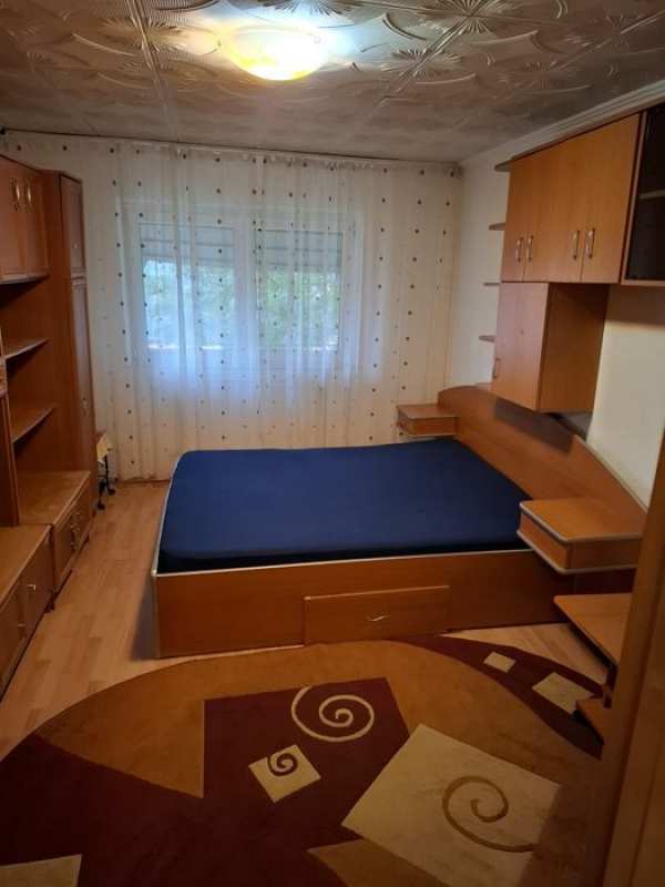 Proprietar închiriez garsoniera în Militari