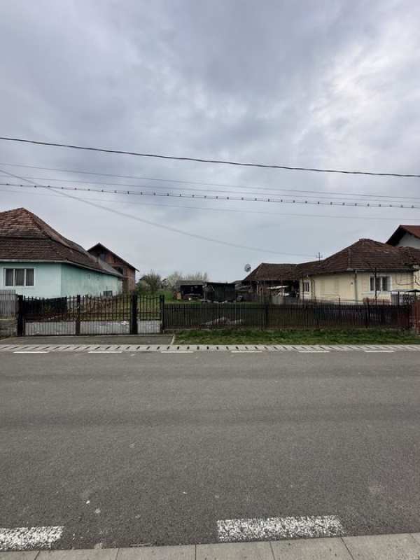 Teren de vânzare în Negresti-Oas, 1307 mp ideal pentru casă