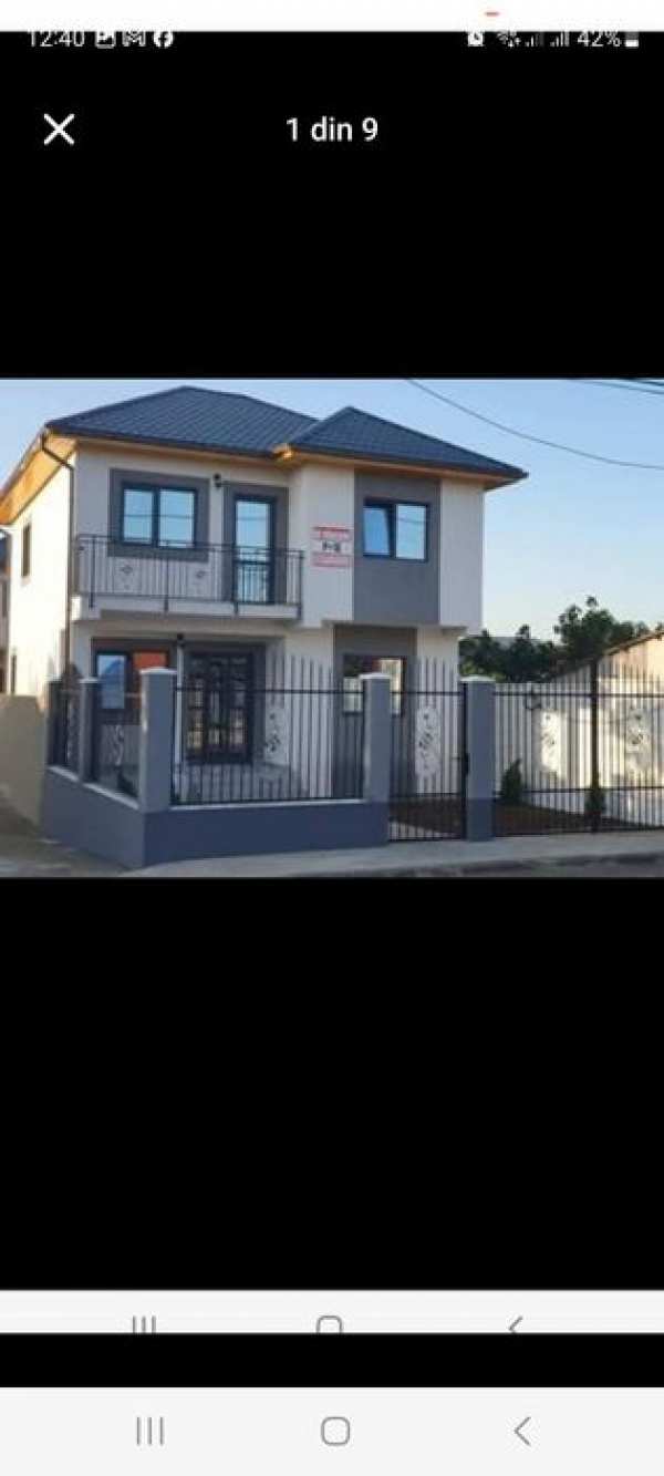 Casa P+1E  în Năvodari zona de vile