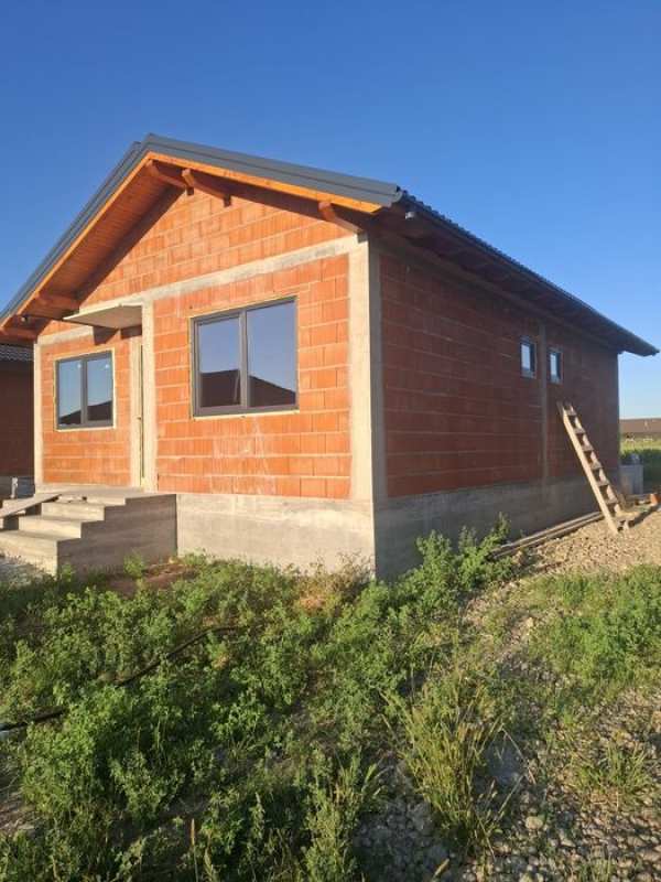 Casa de vanzare in osorhei