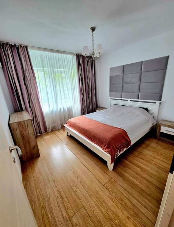 Proprietar vand apartament 3 camere decomandat Iancului