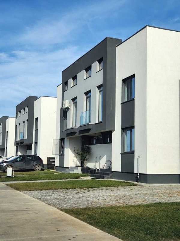 PROPRIETAR-Vand casa SUPERBA in DOMNESTI, ILFOV -  disponibila imediat