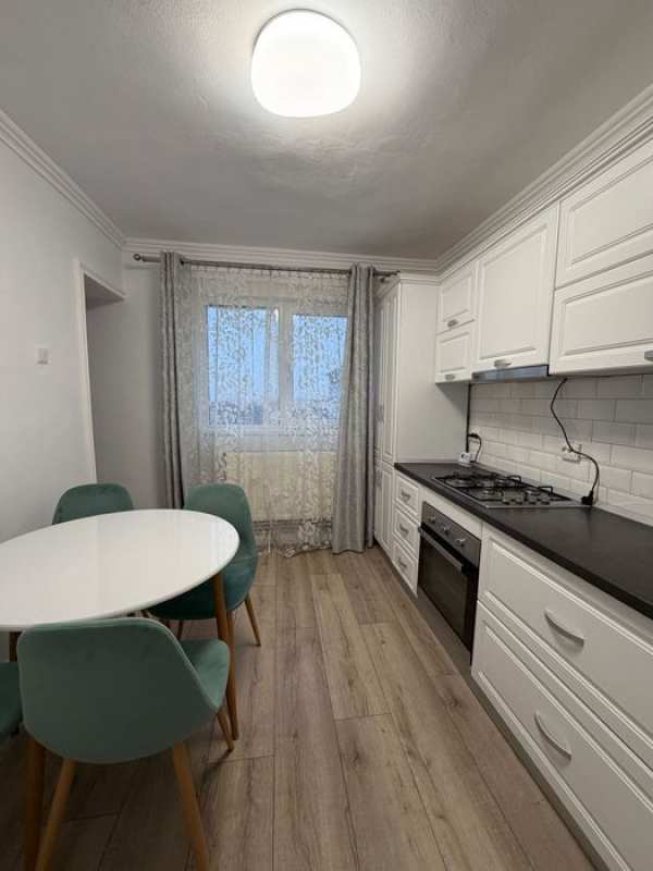 Apartament 3 camere
