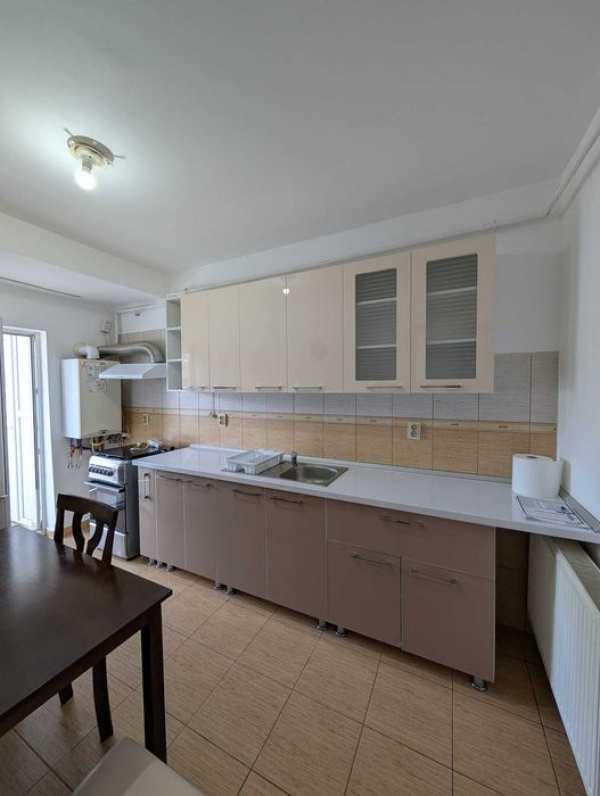 COMISON 0! Apartament 1 cameră, zona centrală Eroilor, Florești