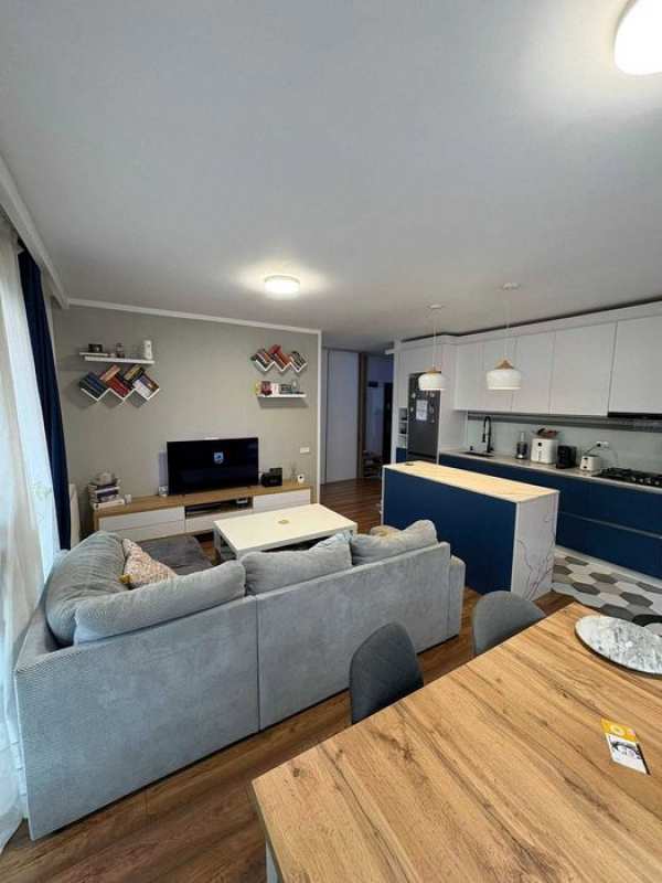 Apartament 3 camere, 77mp, Junior Residence, parcare, persoana fizica