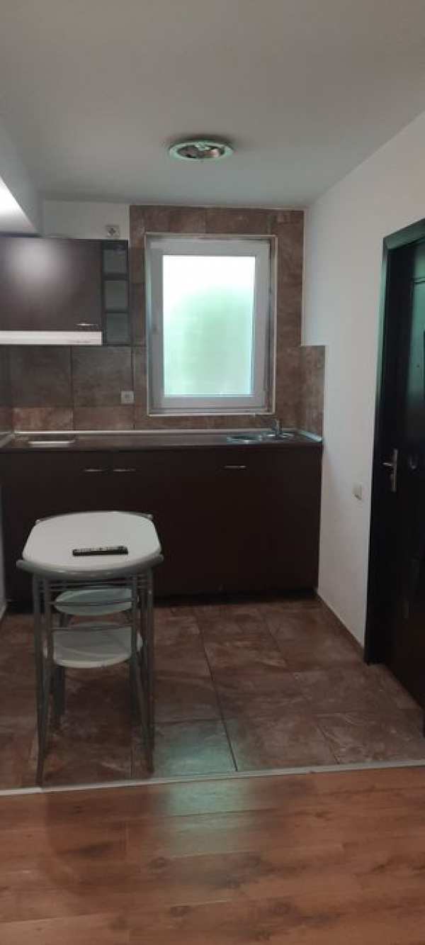 Particular titan auchan