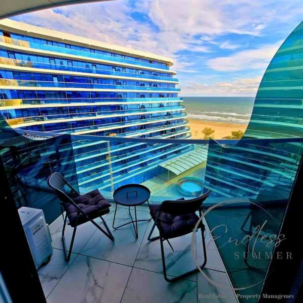 Vand Apartament in White Titanic Mamaia Nord