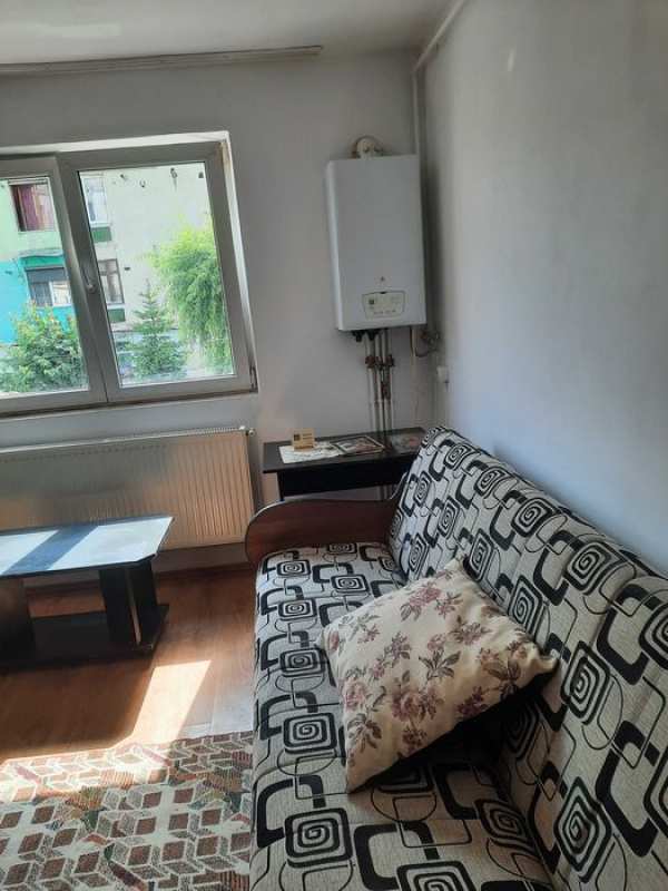 Garsoniera de inchiriat in Zarnesti Brasov