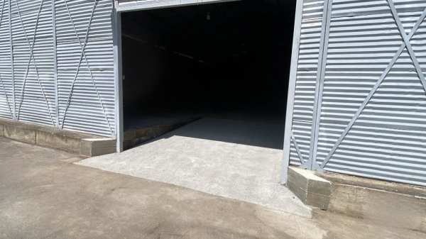 Hala/Depozit/Spatiu industrial/comercial de inchiriat - 216 MP - Husi