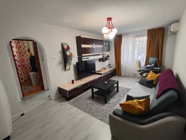 Închiriere 2 camere Dristor, aproape de metrou, Direct proprietar