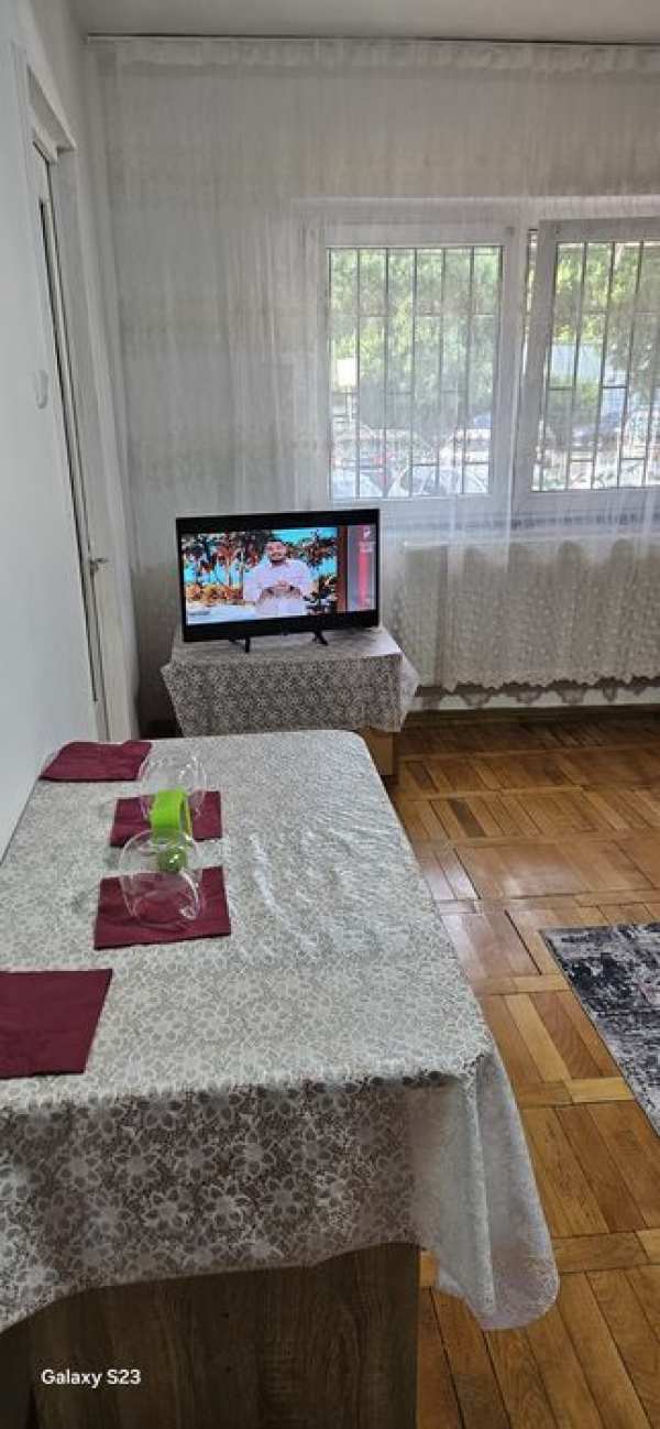 De Vinzare Garsoniera sau la schimb cu apartament cu 2 camere plus diferenta