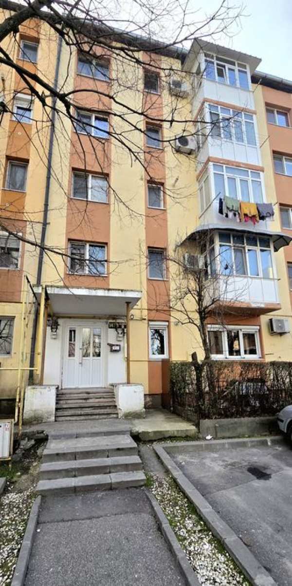 Inchiriez apartament 2 camere in Craiova  de inchiriat Craiovita Noua chirie