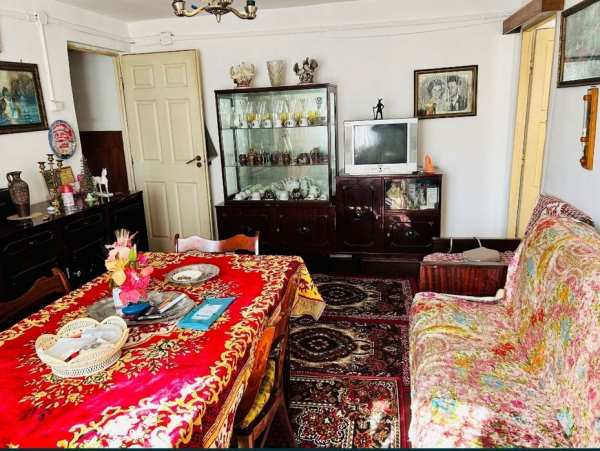 Vând apartament cu 2 camere