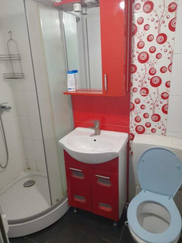 Garsonieră de inchiriat