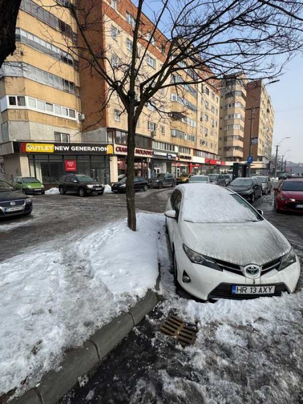 Inchiriez spatiul comercial 81MP2 Str. Bucuresti/Fabricii Cluj-Napoca