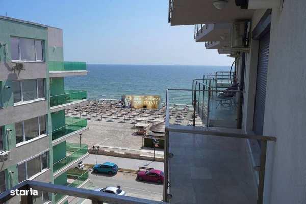 Studio /Garsoniera cu vedere laterală la mare Mamaia Nord prima linie