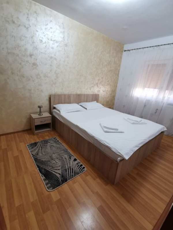 Apartament cu 2 camere regim hotelier
